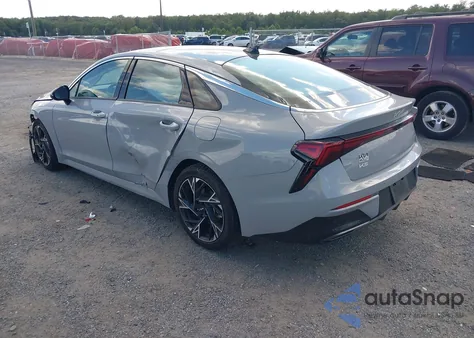 2025 Kia K5 Gt-Line z USA, uszkodzony, nr VIN KNAG64J7XS5319599